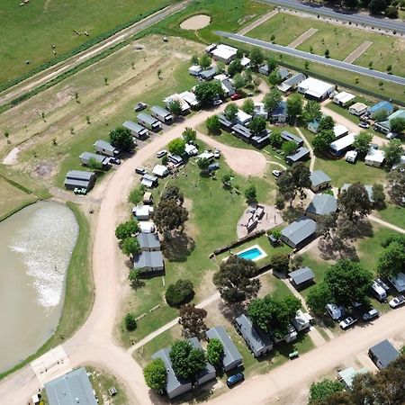 Mansfield Holiday Park ภายนอก รูปภาพ
